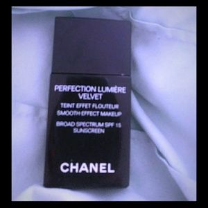 Chanel foundation
